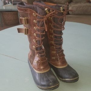 Sorel rain/snow boots size 8.5